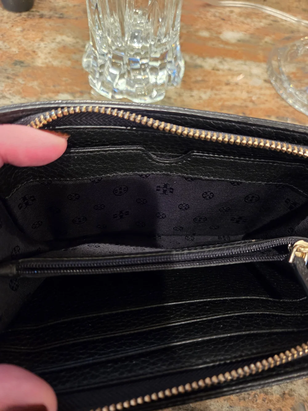 Tory Burch compact tory